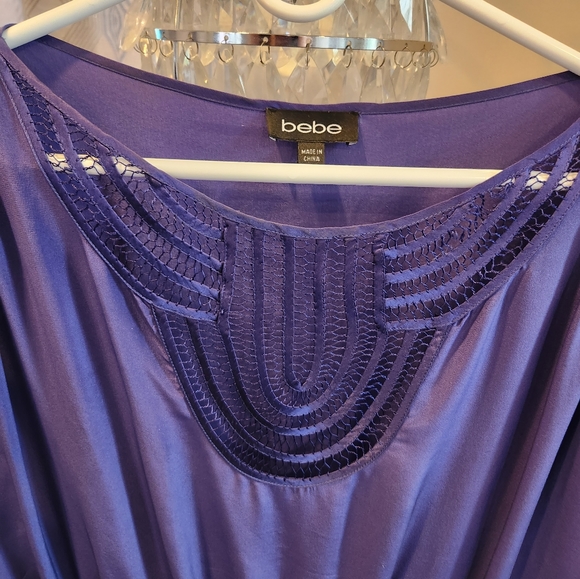 Bebe silk dress Medium - Picture 4 of 10